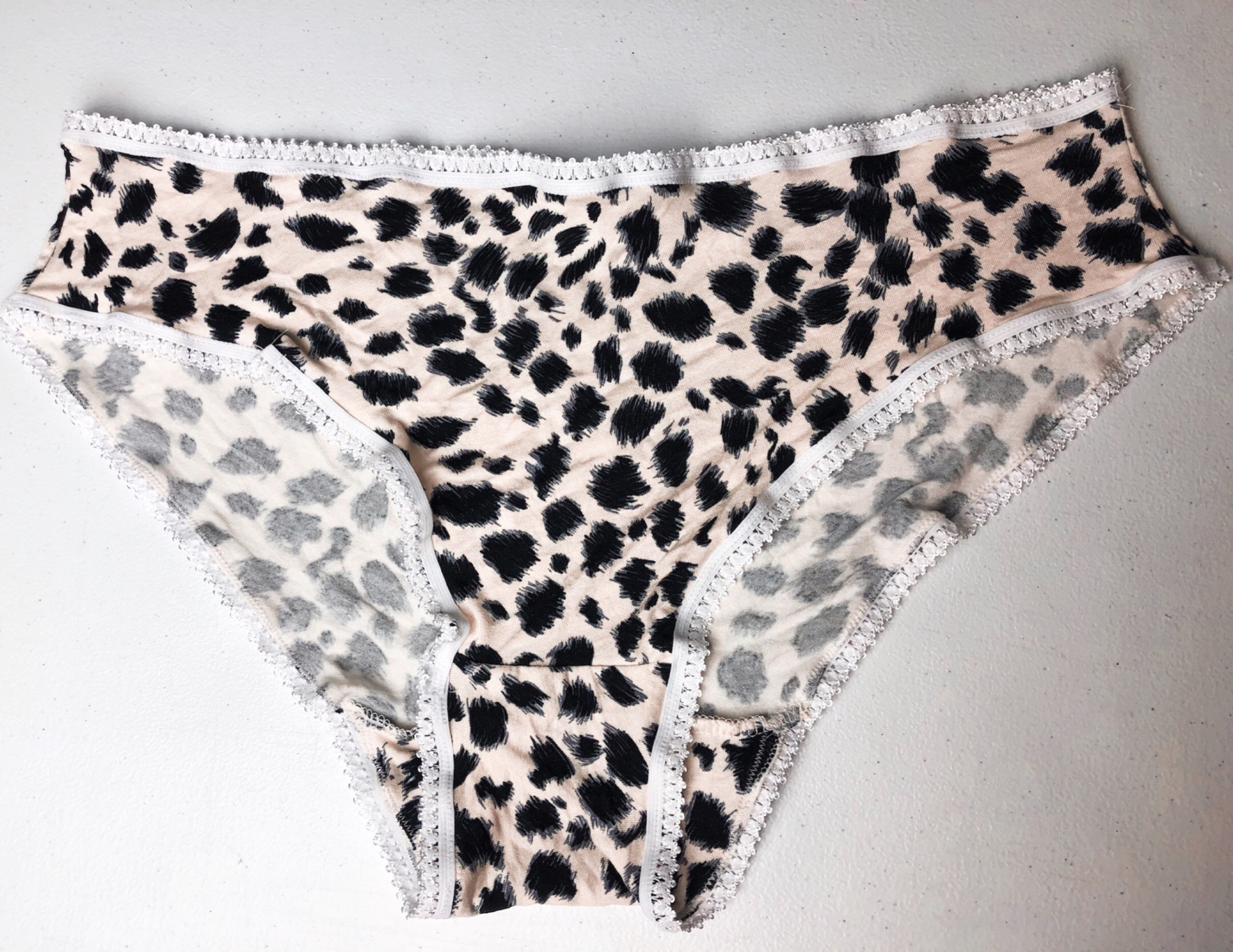 Free pattern: How to make your own panties! – RAVEN MAUREEN